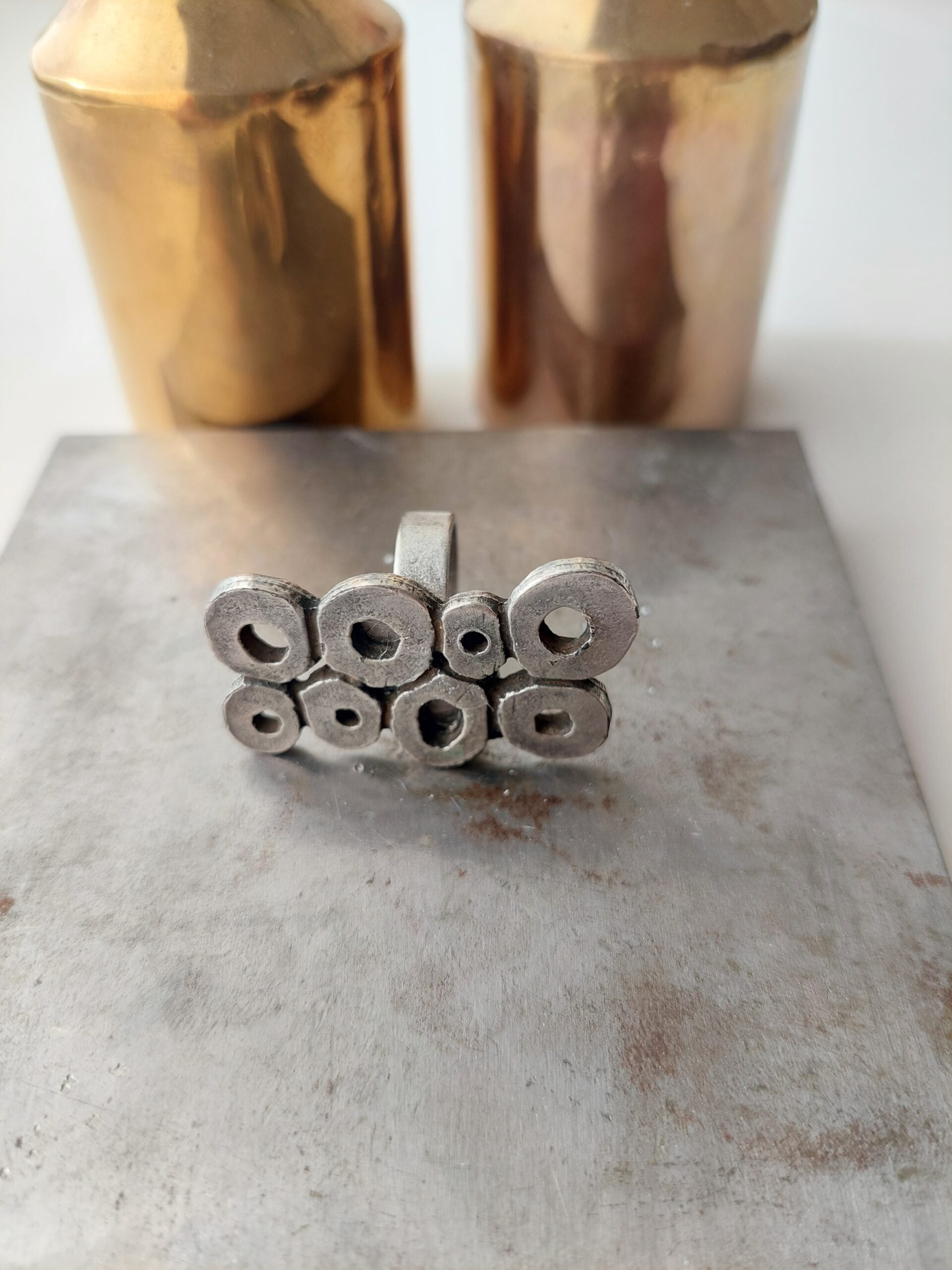 Zamak Anillo