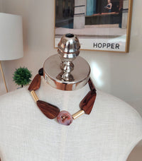 Gala collar