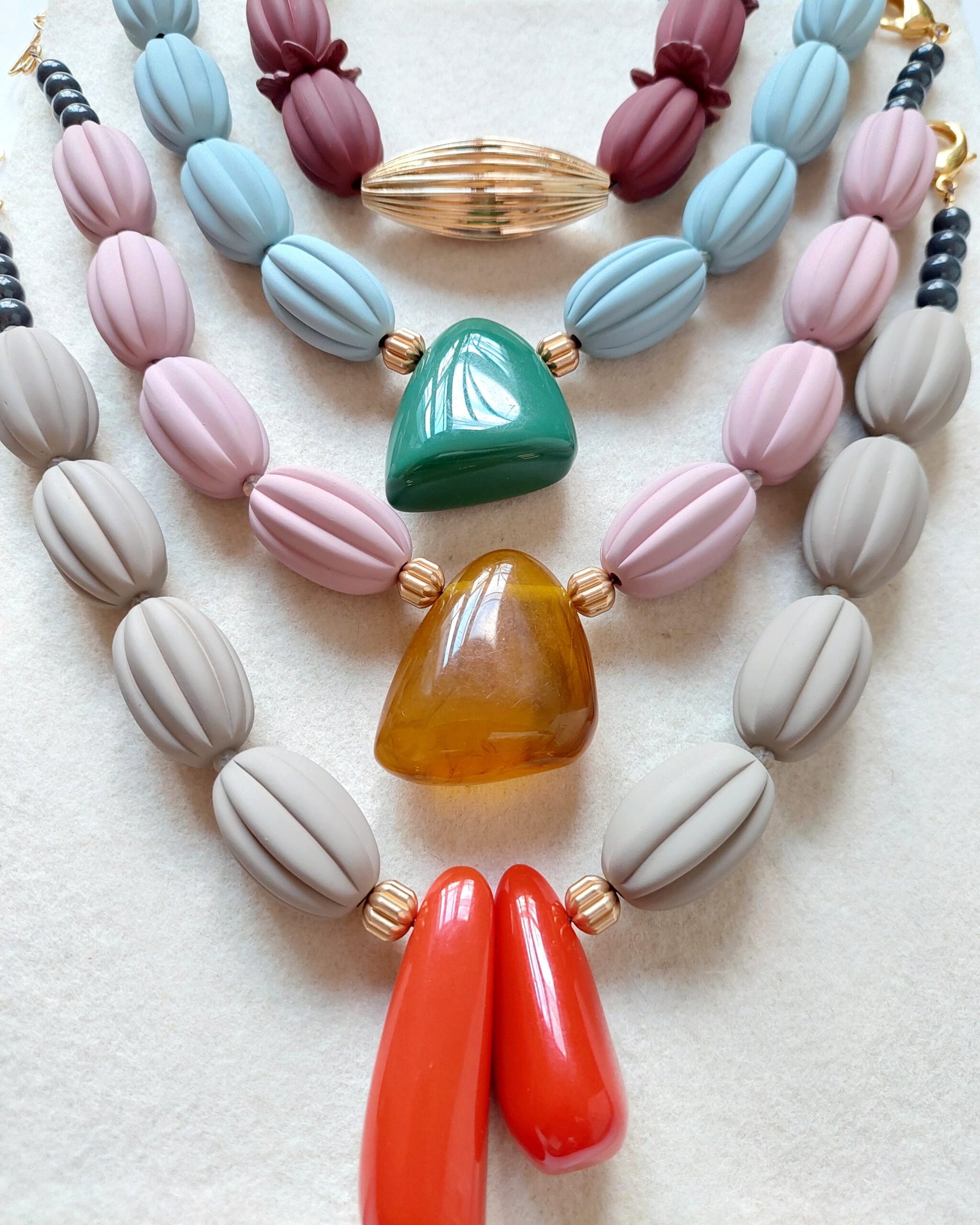 Alya Collar