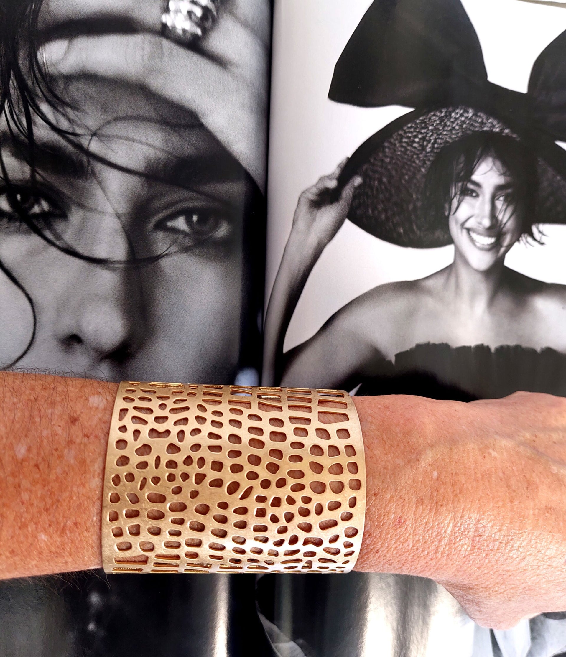 Caya Pulsera brazalete