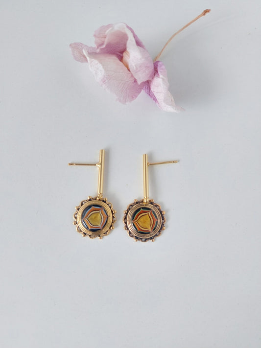 Pendientes Bora