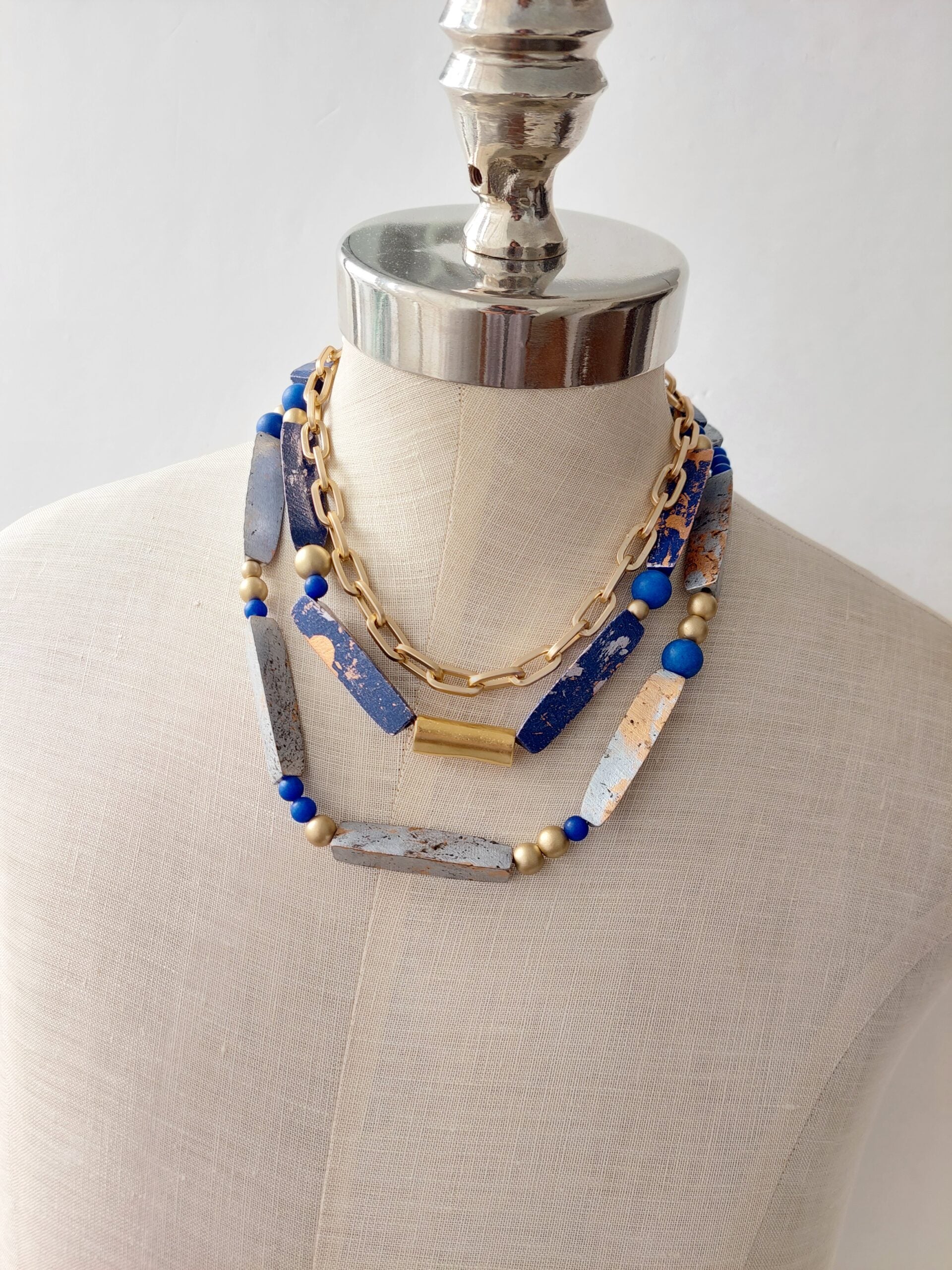 Beca Collar