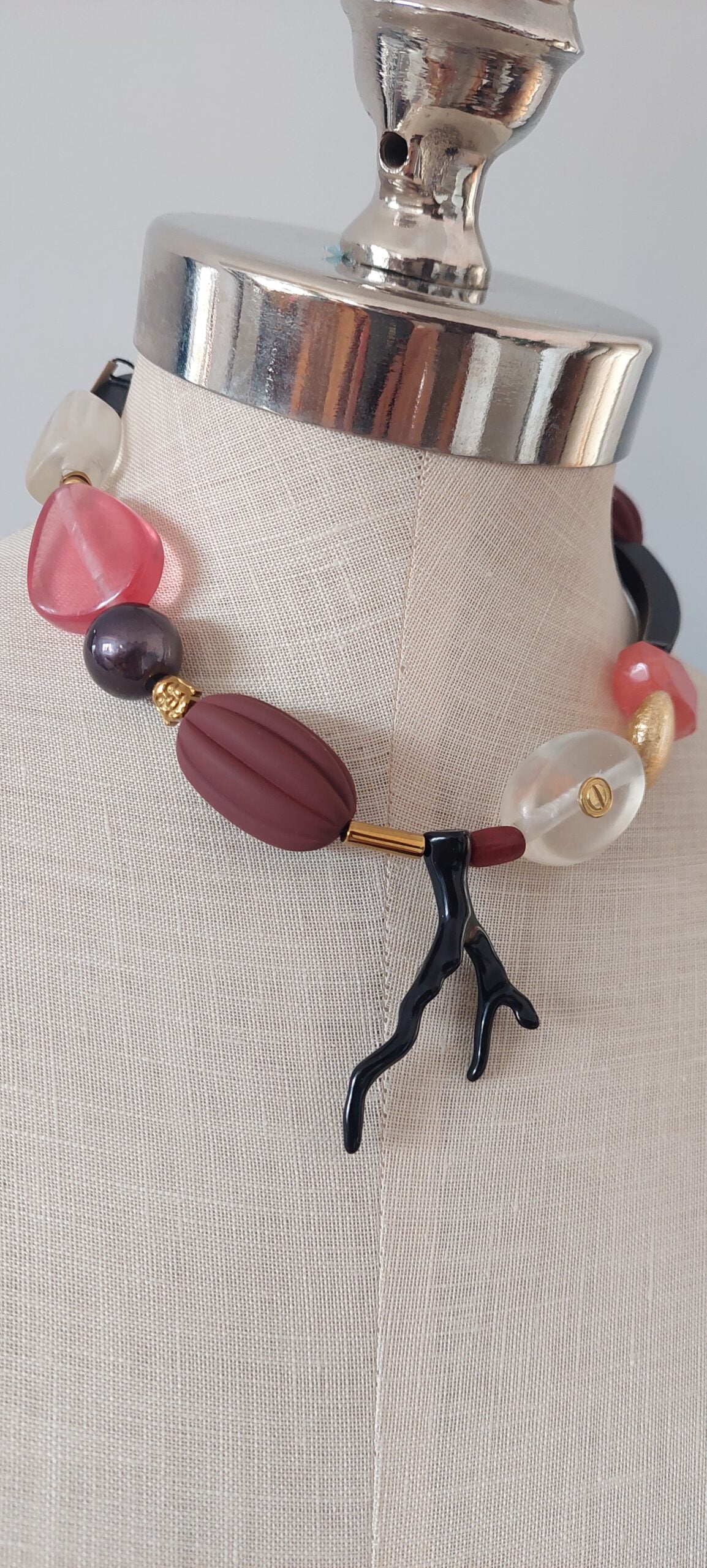 Fabiola Collar