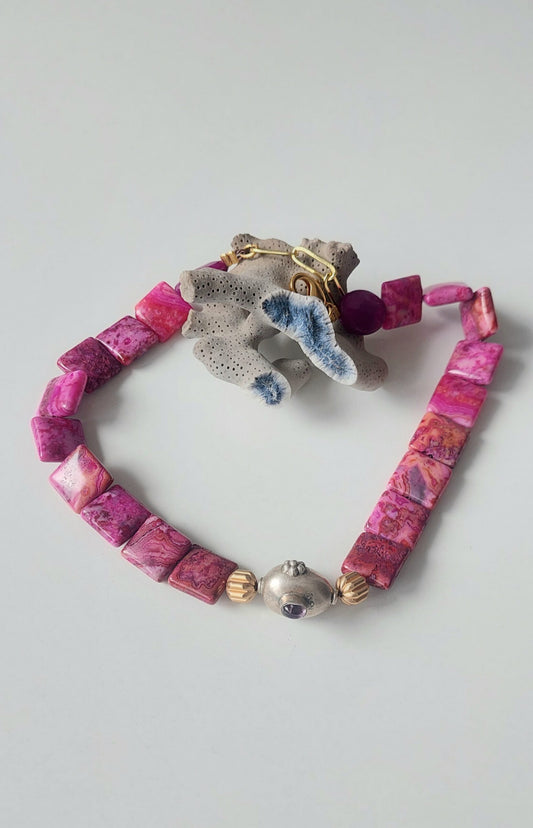 Carola Collar