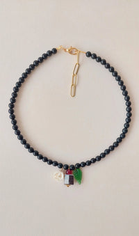 Collar Choker Tea