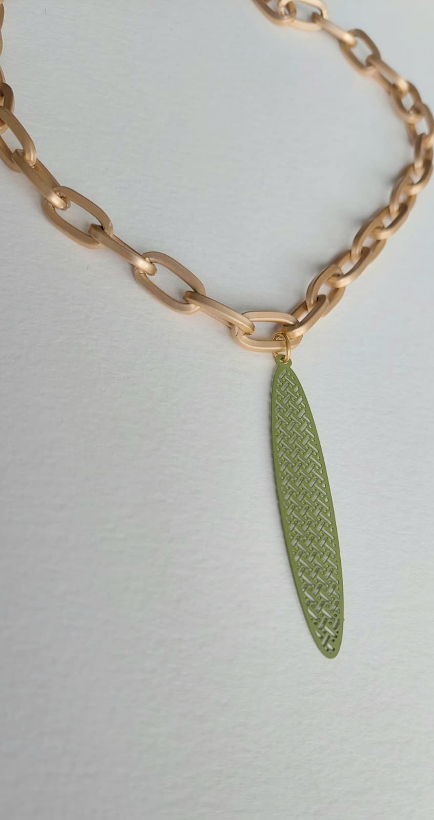 Collar Choker Bora